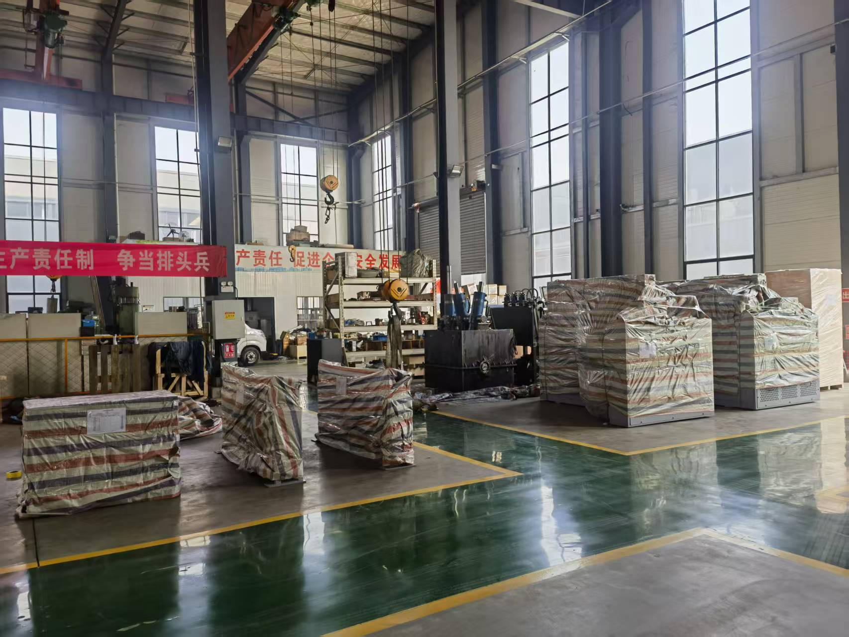 two-urea-crushers-successfully-delivered-1.jpg two-urea-crushers-successfully-delivered-1.jpg