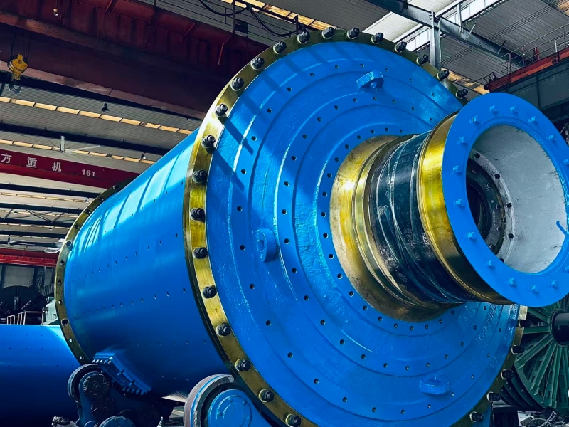 the-heart-of-mineral-processing-ball-mill-technology-and-modern-manufacturing-excellence-3.jpg