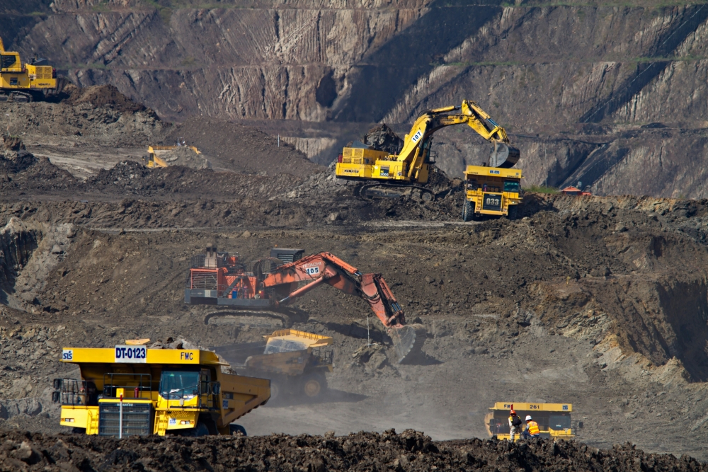 the-backbone-of-modern-mining-a-look-at-heavy-duty-equipment.jpg the-backbone-of-modern-mining-a-look-at-heavy-duty-equipment.jpg