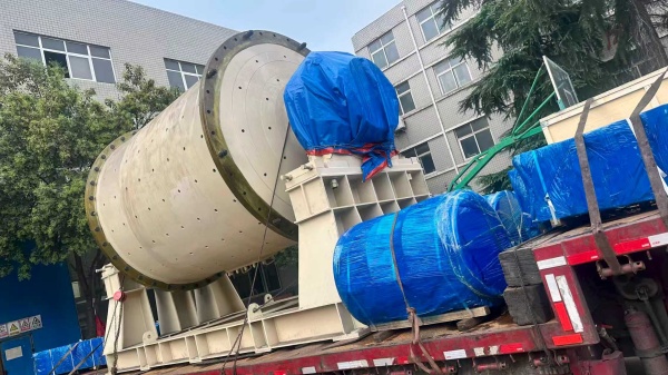 custom-ball-mill-for-peruvian-client-successfully-shipped02.jpg