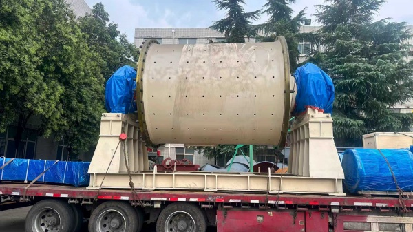 custom-ball-mill-for-peruvian-client-successfully-shipped03.jpg